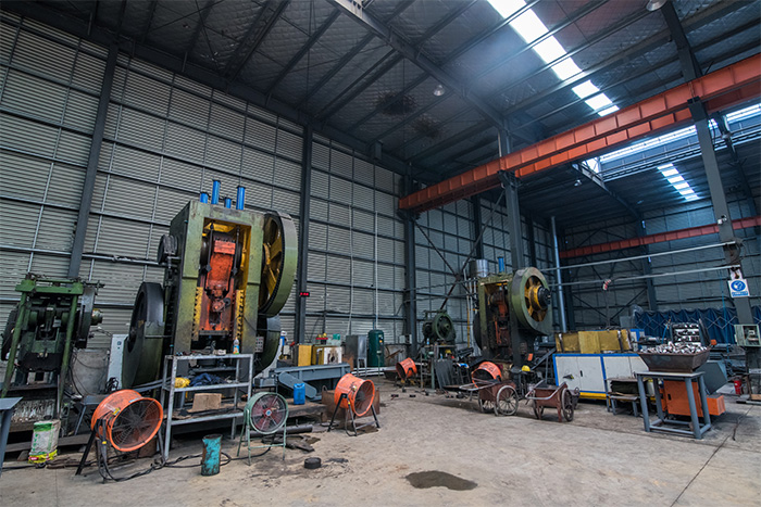 原平网架配件-锥头加工车间